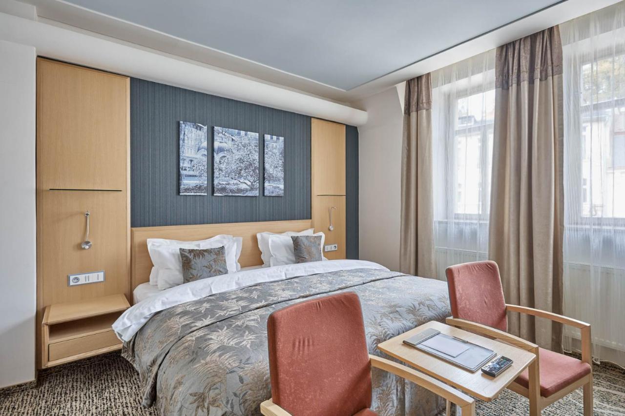 Spa Hotel Iris Karlovy Vary Esterno foto
